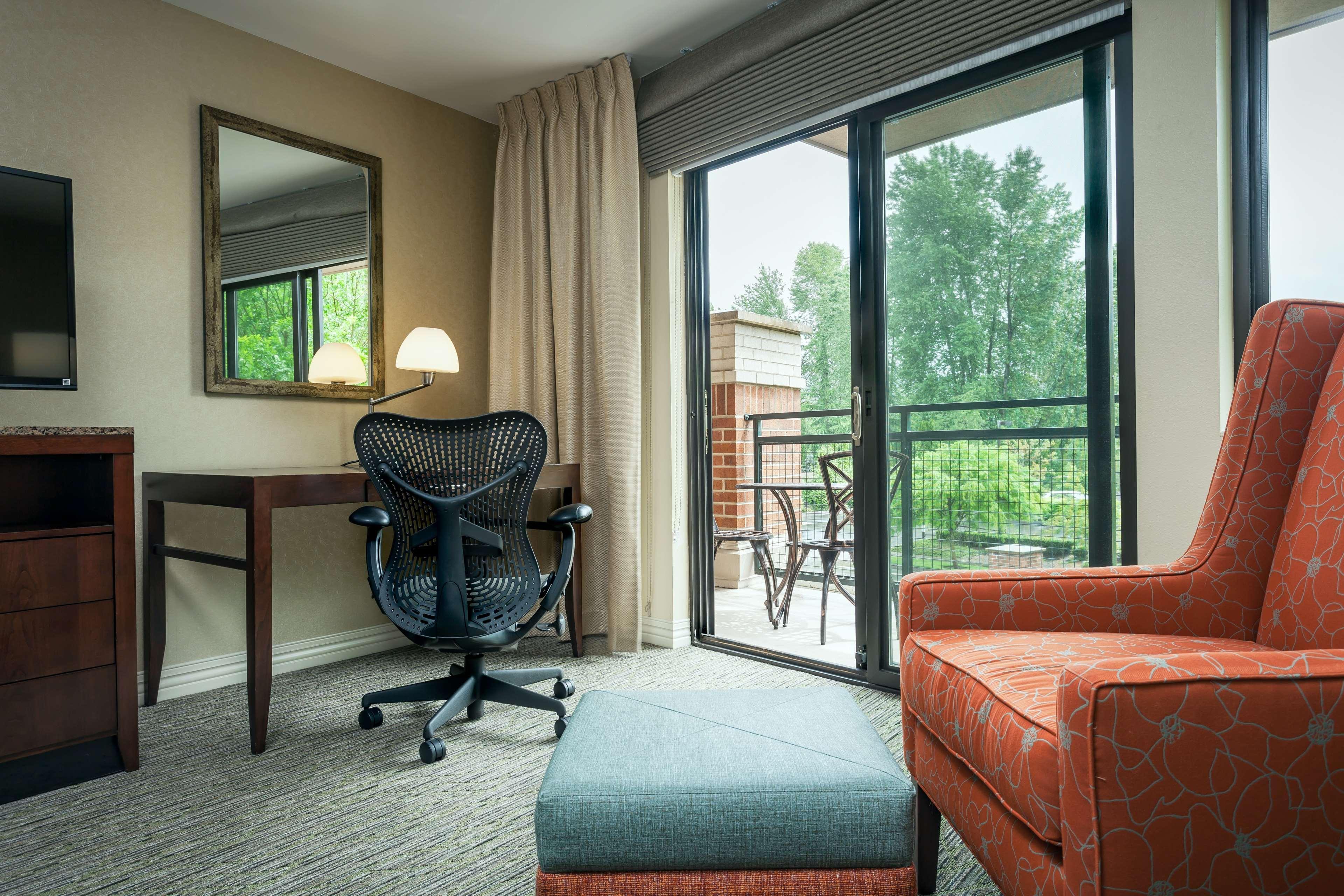 Hilton Garden Inn Seattle/Иссакуа Экстерьер фото