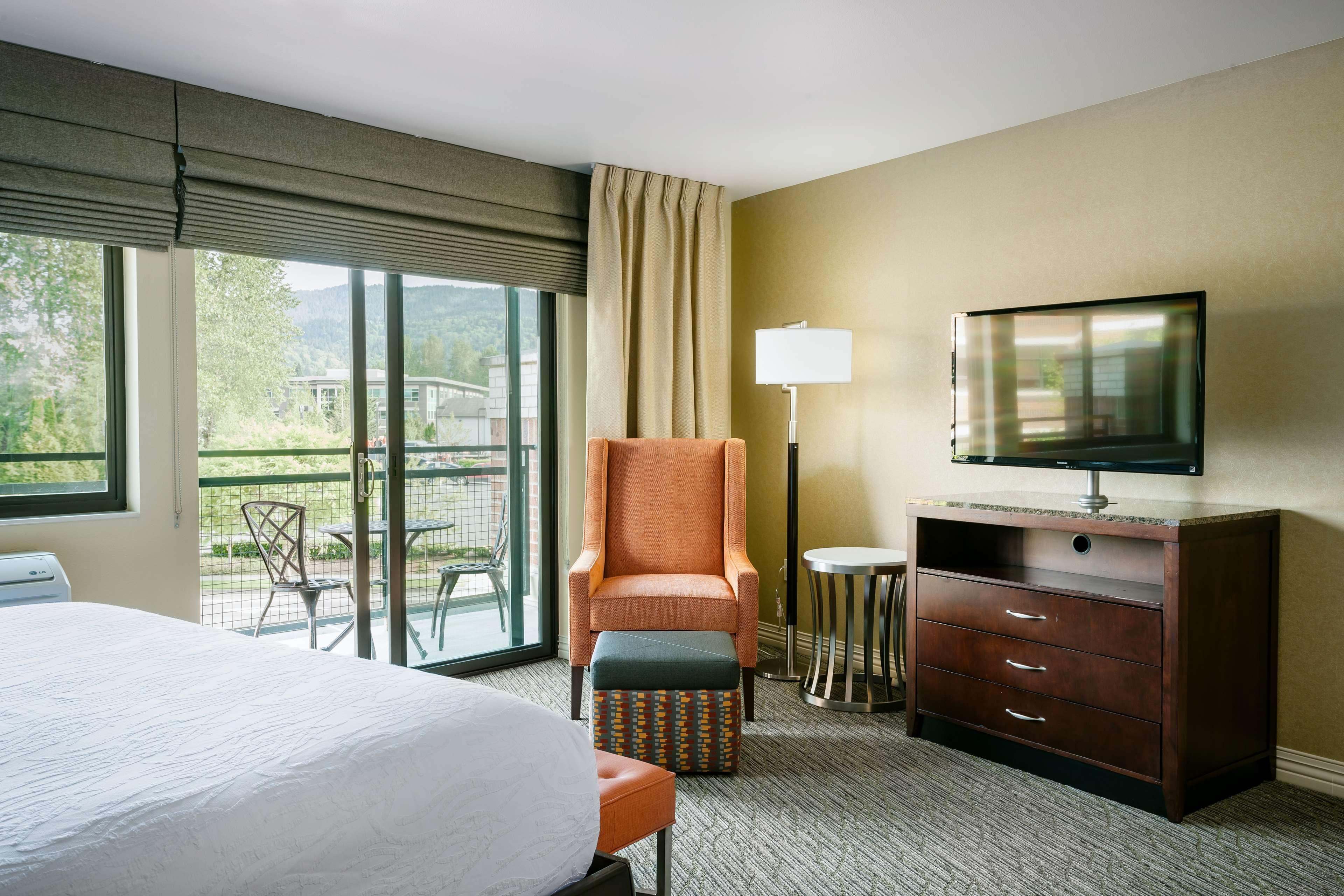 Hilton Garden Inn Seattle/Иссакуа Экстерьер фото