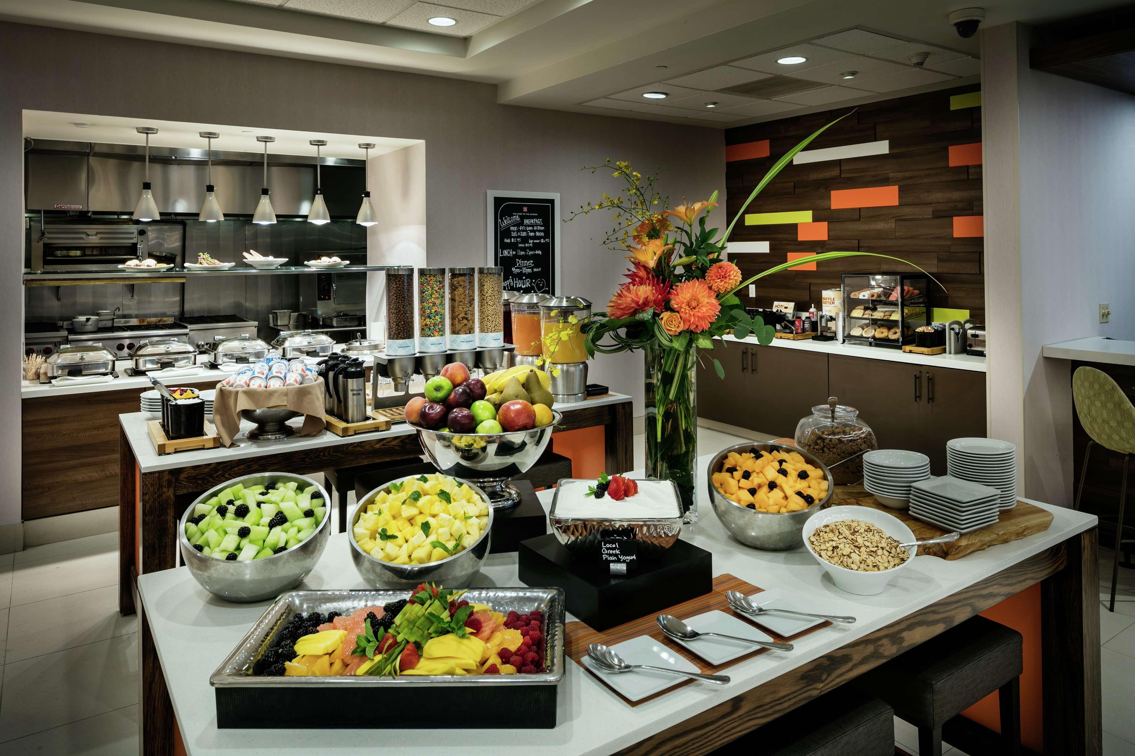 Hilton Garden Inn Seattle/Иссакуа Экстерьер фото